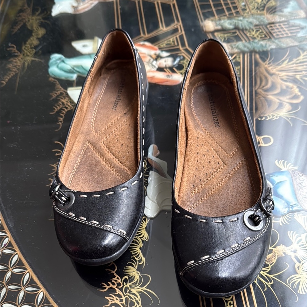 Black Leather Women Shoes by Naturalizer